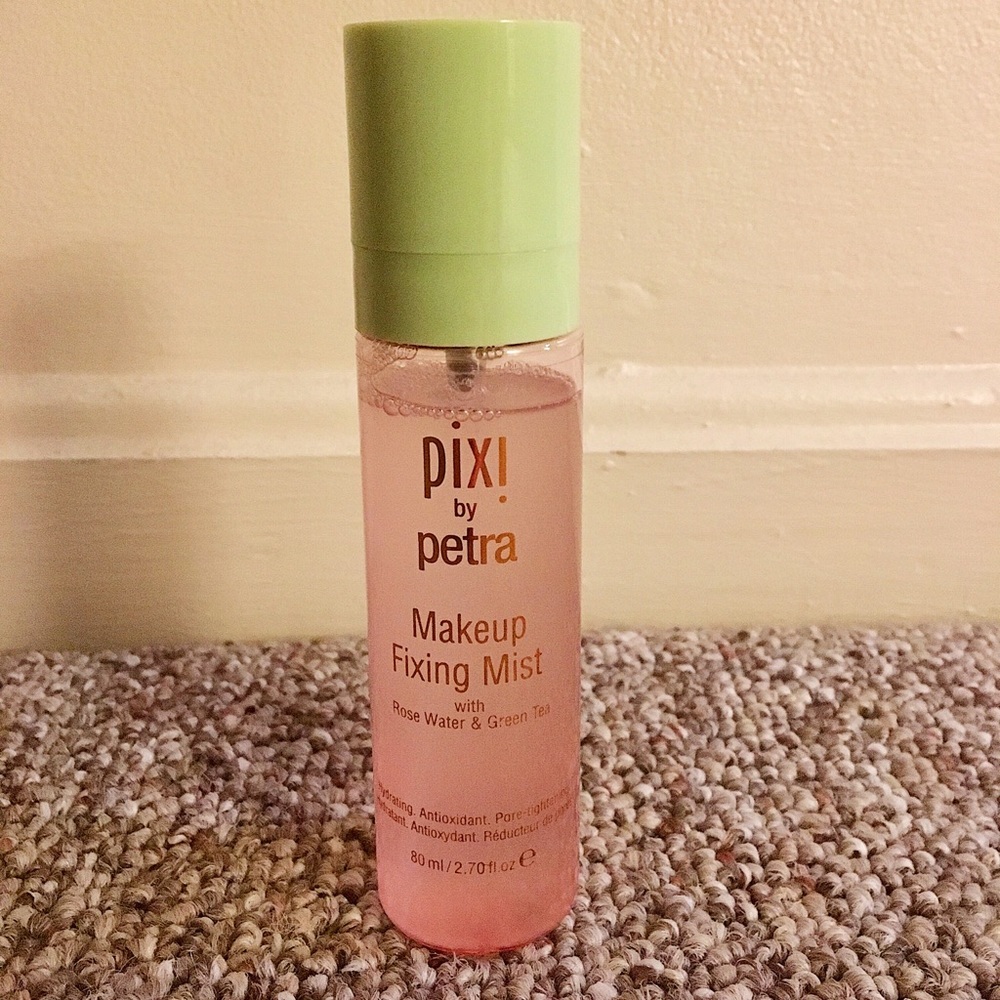 Pixie by Petra Makeup Fixing Mist 🌞